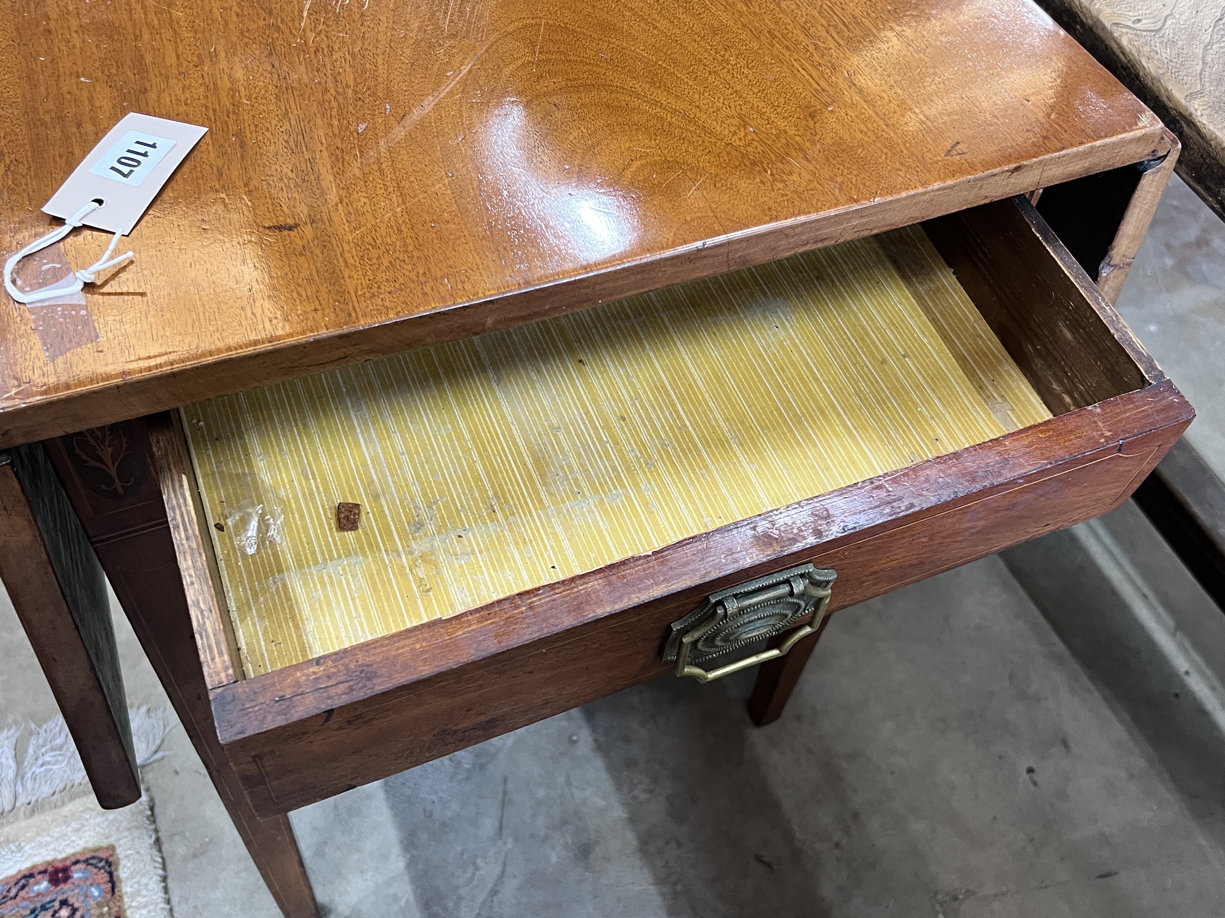 A George III inlaid mahogany Pembroke table, width 107cm, depth 52cm, height 72cm